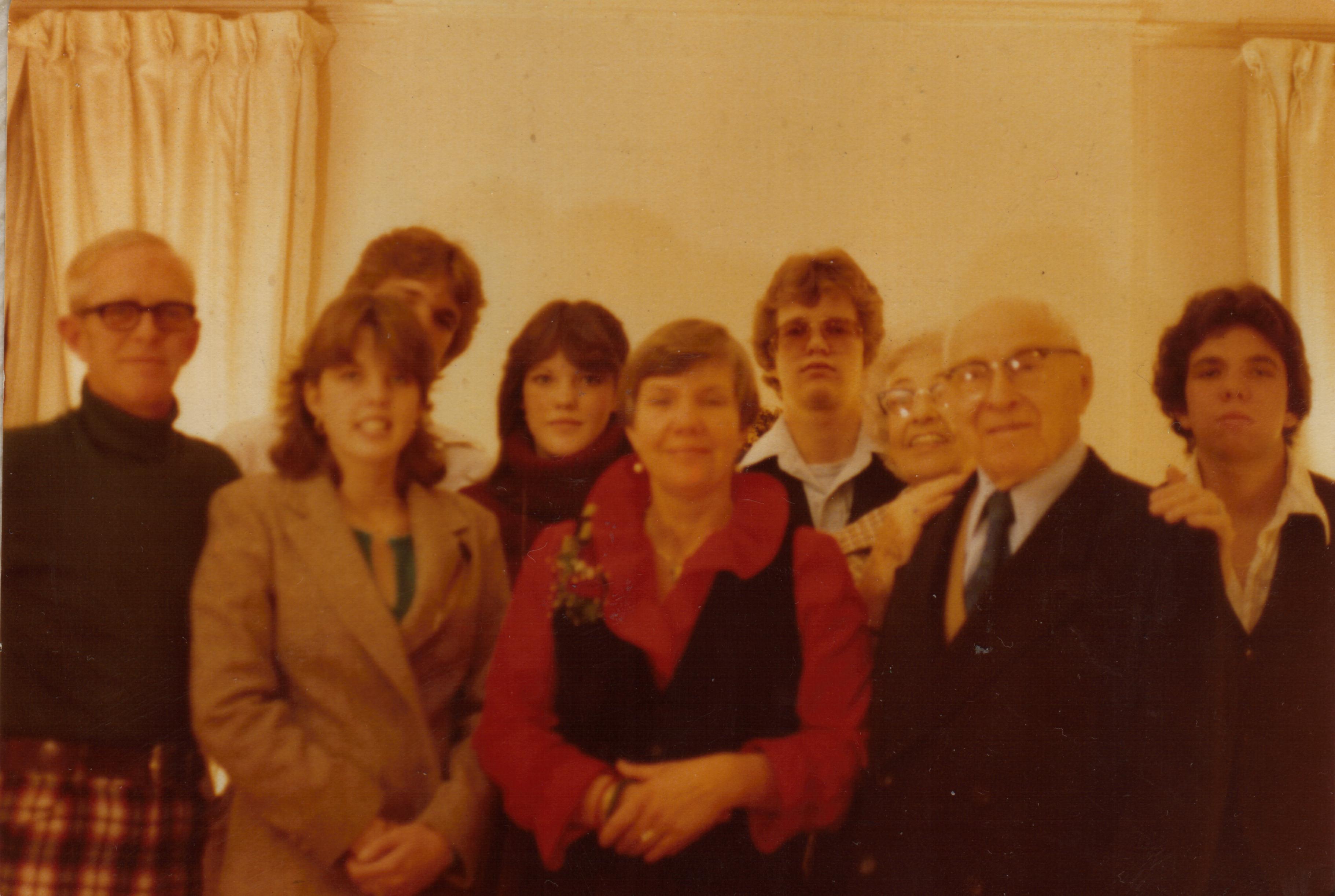 1979-12-25 04.jpg
